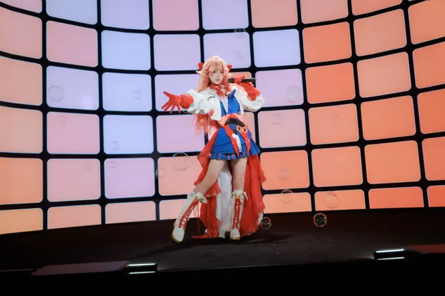 Fishball YW & Apprentice M: Arknights-Inspired LED Wall Photos