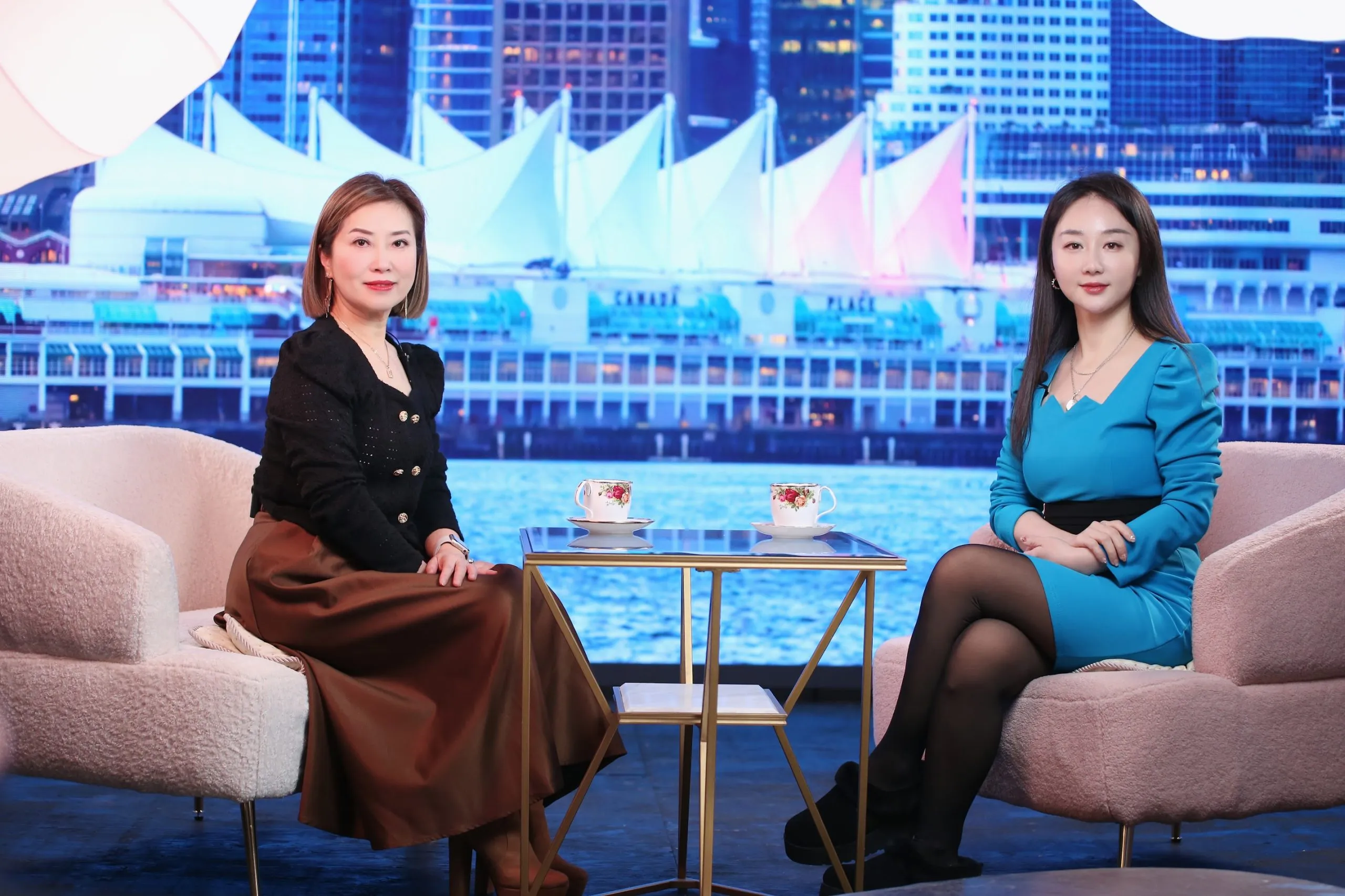 温哥华播客录制工作室 – 三机位专业播客空间每小时$99起