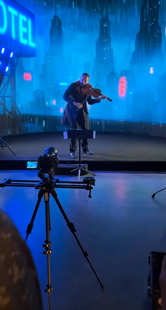 Thomas Beckman 与 JK Plett：LED 墙上的星战音乐演奏，现场照片 4